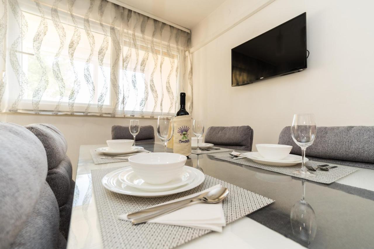 Apartment Mihaela Zadar Eksteriør bilde
