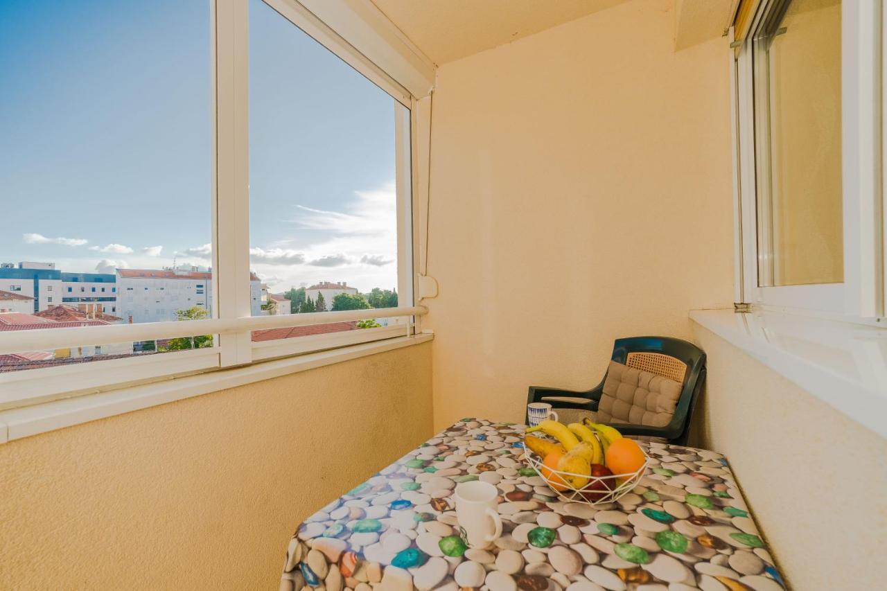 Apartment Mihaela Zadar Eksteriør bilde